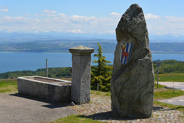 fontaine-dolmen